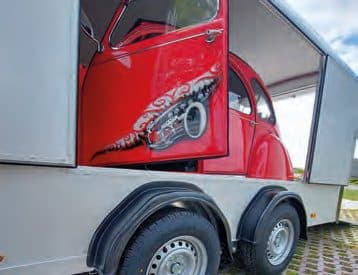 Debon Roadster 900